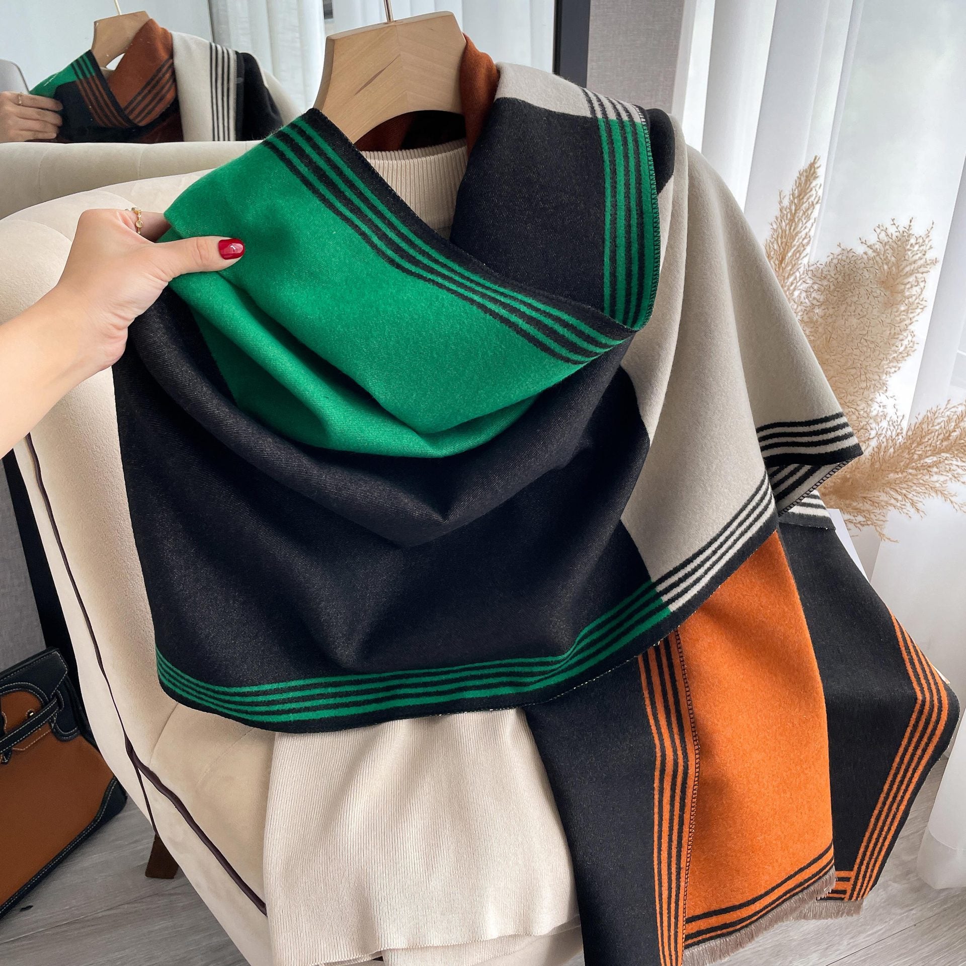 Écharpe Femme Style en Faux Cachemire