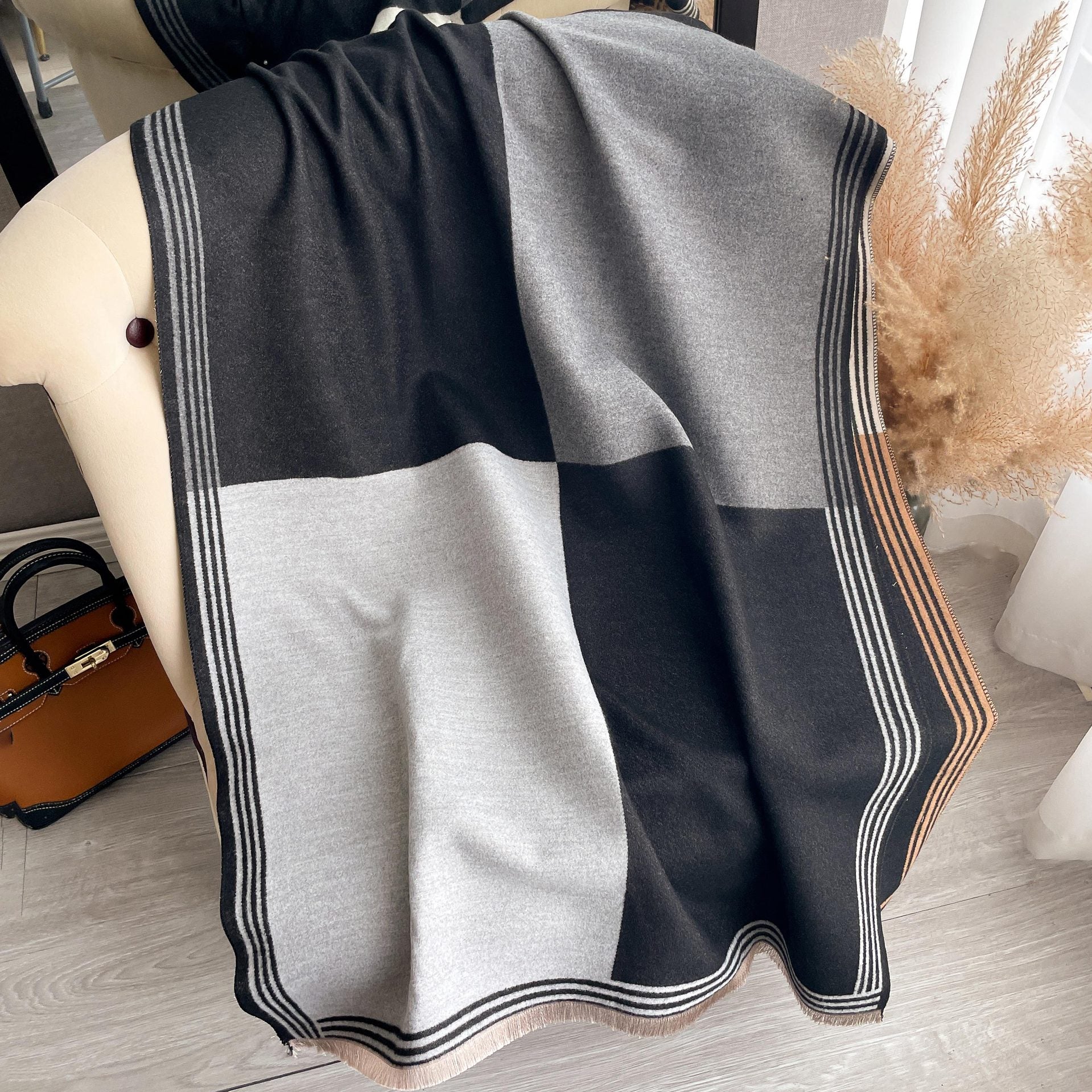 Écharpe Femme Style en Faux Cachemire