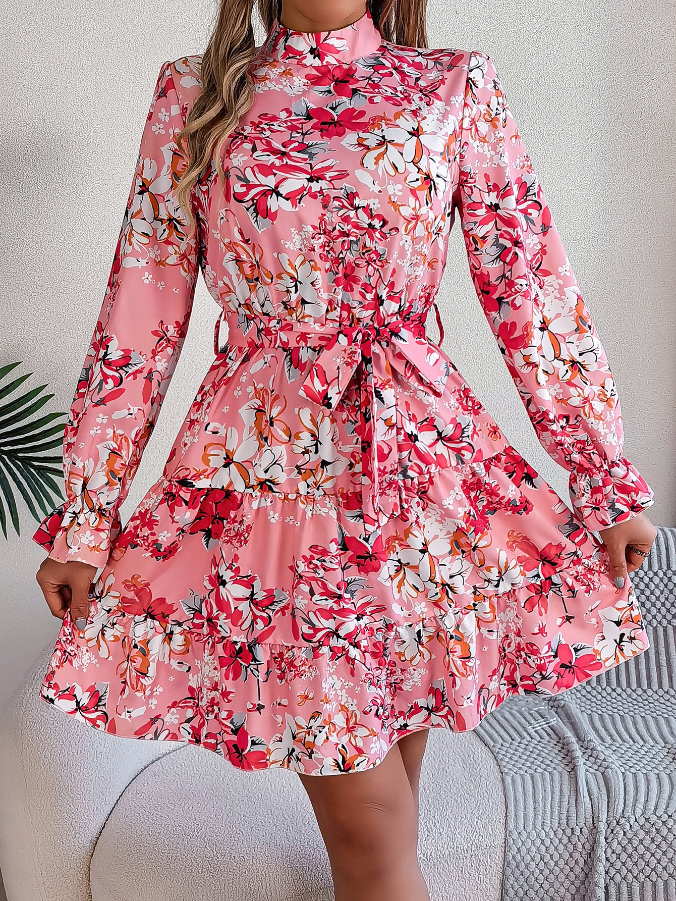 ✨ Robe Femme Élégante – Col Montant, Imprimé Floral & Taille Ceinturée ✨
