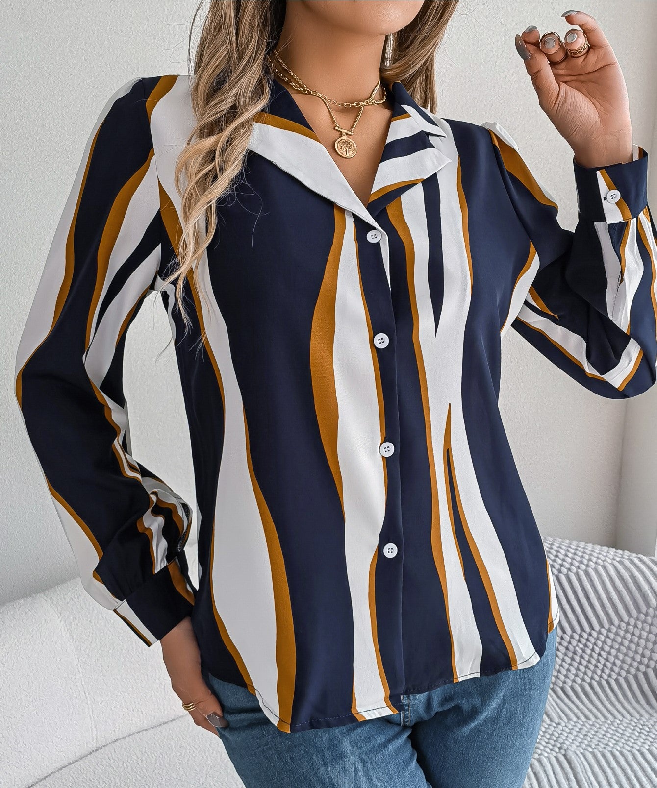 ✨ Chemise Femme Décontractée – Rayures Color Block & Col Cranté ✨
